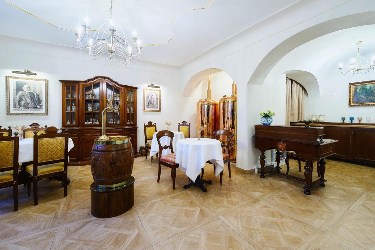 Spa Beerland Chateaux - U Zlate Hrusky / At Golden Pear Πράγα Εξωτερικό φωτογραφία